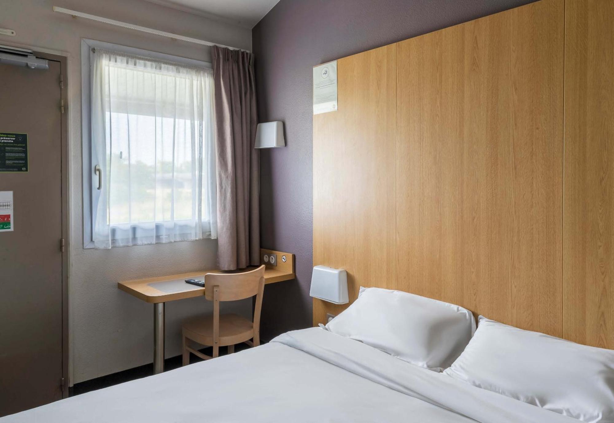 B&B Hotel Troyes Barberey Eksteriør bilde