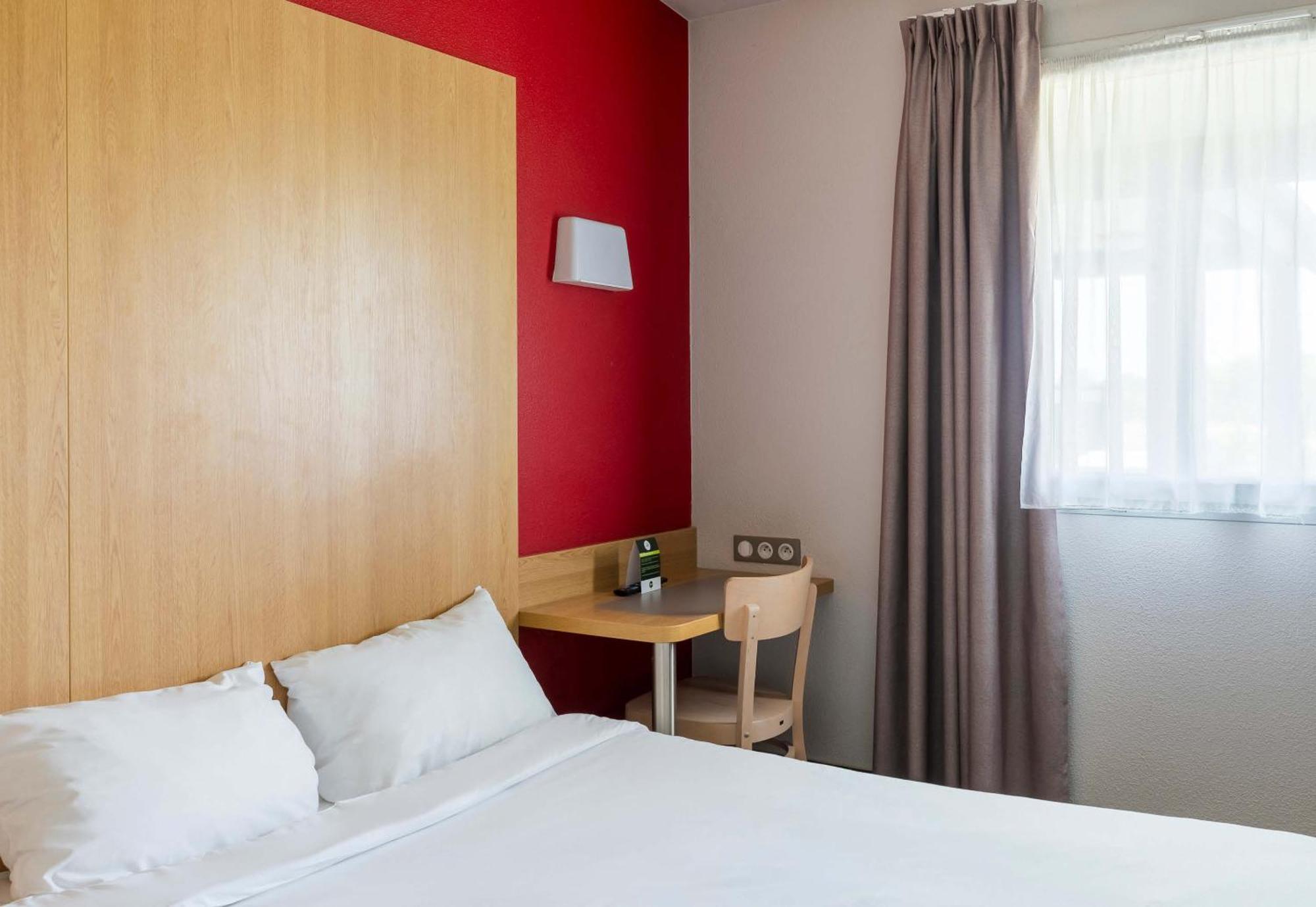 B&B Hotel Troyes Barberey Eksteriør bilde