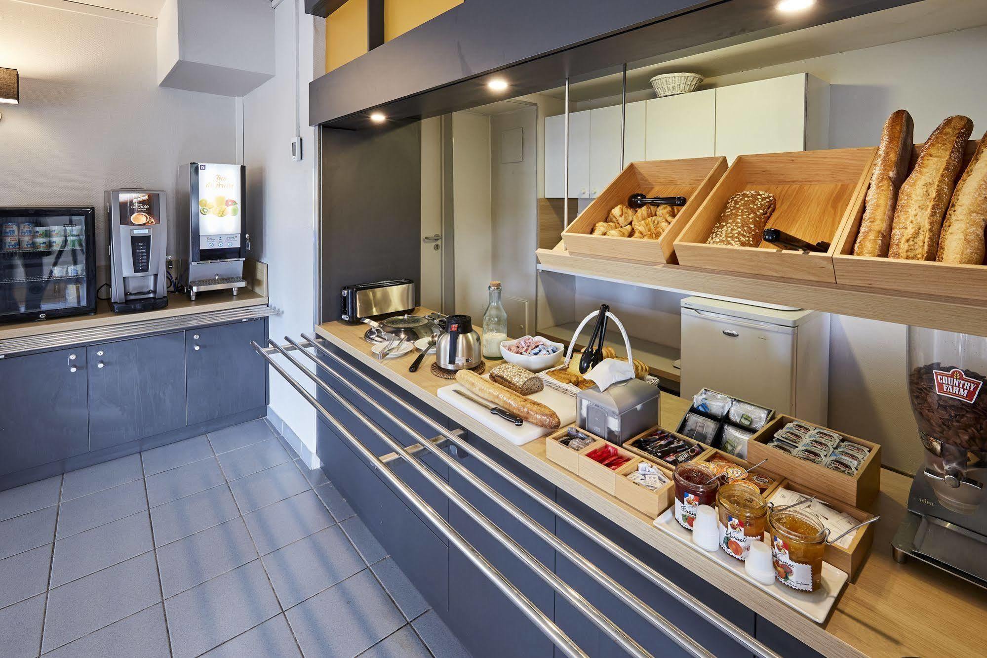 B&B Hotel Troyes Barberey Eksteriør bilde
