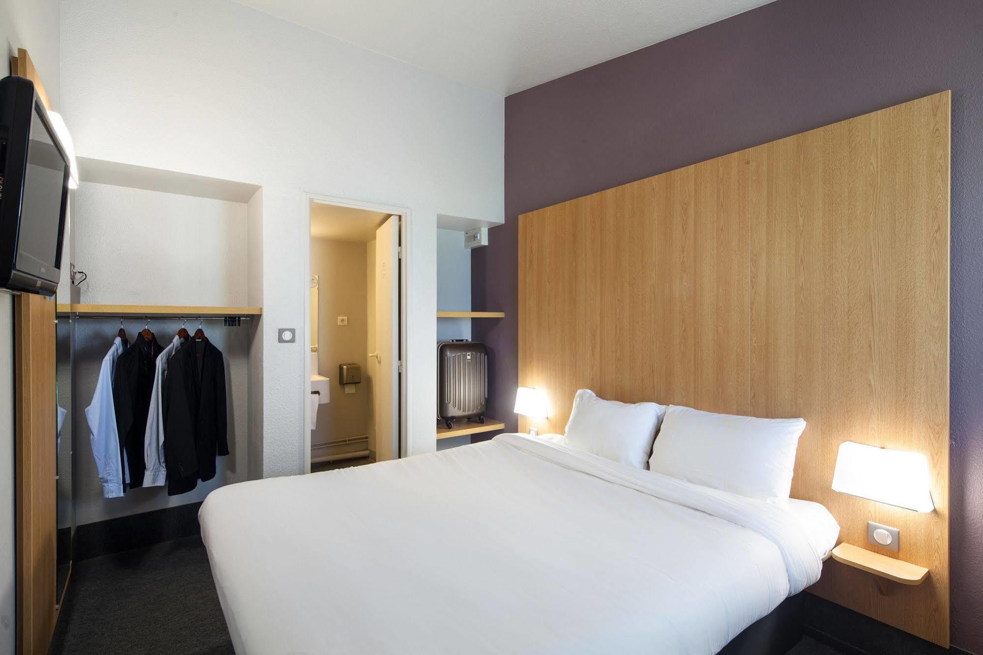 B&B Hotel Troyes Barberey Eksteriør bilde